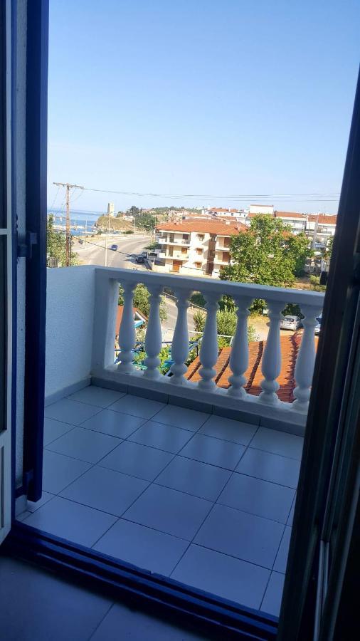Fani Liakou Apartment Néa Fókaia Exterior foto